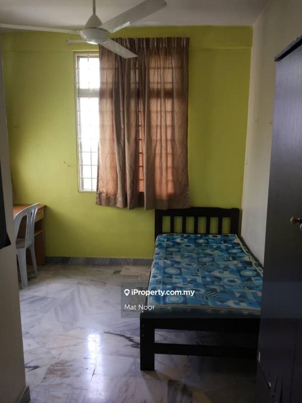 Pangsapuri untuk Dijual di Ilham Apartment oleh Mat Noor - iProperty.com.my