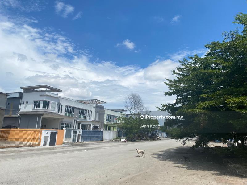Semi-D Factory for Sale in Semenyih, Selangor by Alan Kong - iProperty.com.my