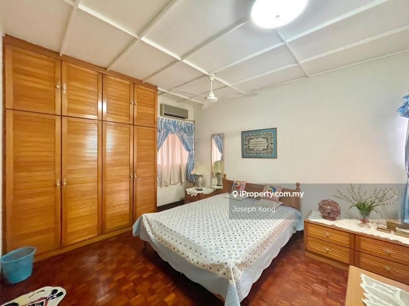 Bungalow House for Sale in jalan athinahapan, Taman Tun Dr Ismail by Joseph Kong - iProperty.com.my