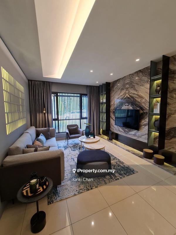 For Sale - Emerald 9