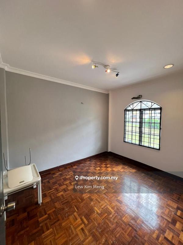 Apartment for Sale in Casa Venicia Apartment by Lew Kim Meng - iProperty.com.my