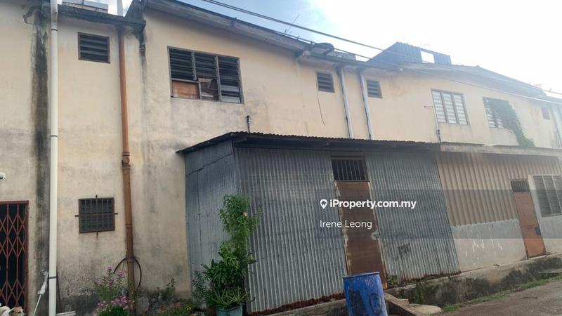 Shop for Sale in Karak, Pahang by Irene Leong - iProperty.com.my