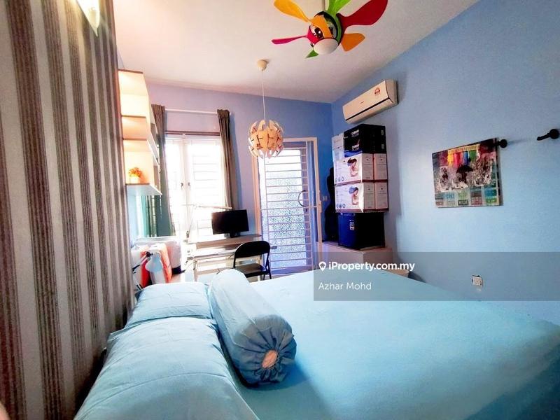 Rumah Teres 3-Tingkat untuk Dijual di Denai Alam, Shah Alam oleh Azhar Mohd - iProperty.com.my