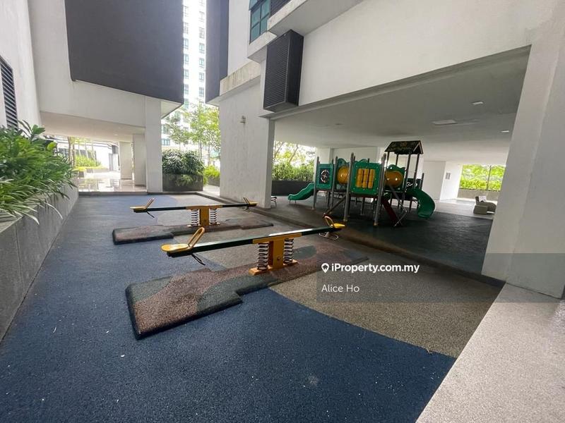 Kediaman Servis untuk Dijual di Isola oleh Alice Ho - iProperty.com.my