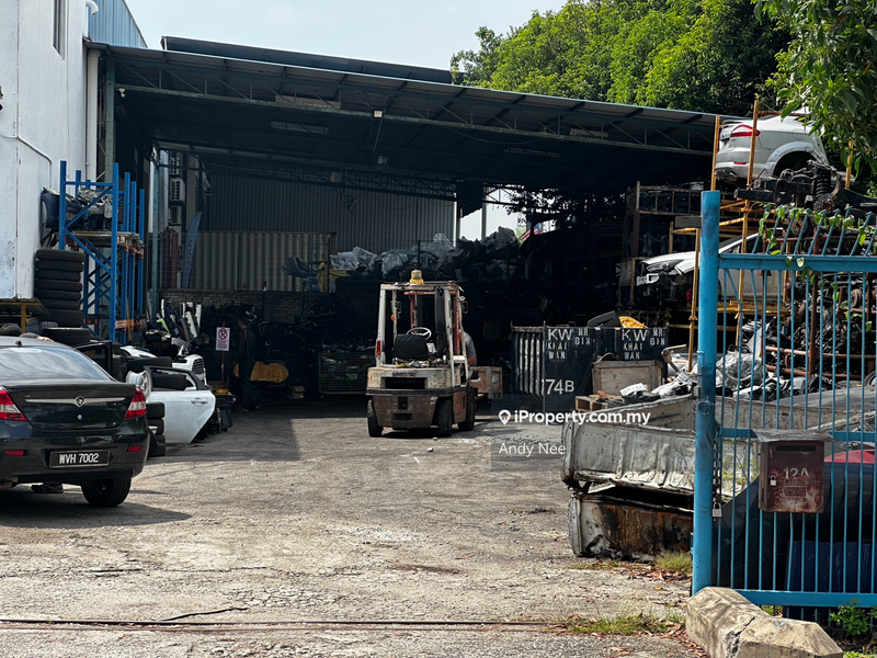 Semi-D Factory for Rent in Taman Perindustrian Batu Caves, Batu Caves by Andy Nee - iProperty.com.my