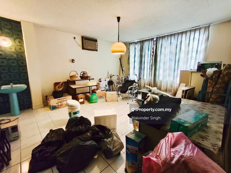 Bungalow House untuk Dijual di Ukay Heights, Ampang oleh Mel Walia - iProperty.com.my