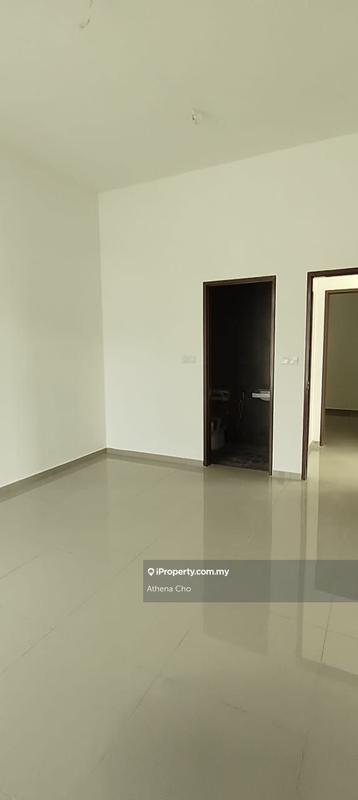 Rumah Berkembar untuk Dijual di Bandar Baru Nilai, Nilai oleh Athena Cho - iProperty.com.my