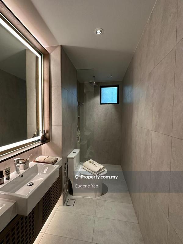 Kediaman Servis untuk Dijual di Amaya Residences @ Damansara Avenue oleh Eugene Yap - iProperty.com.my