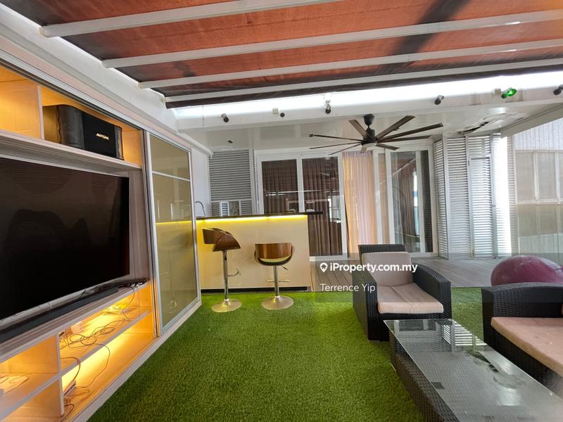 Service Residence for Sale in Regalia Residence by Terrence Yip - iProperty.com.my