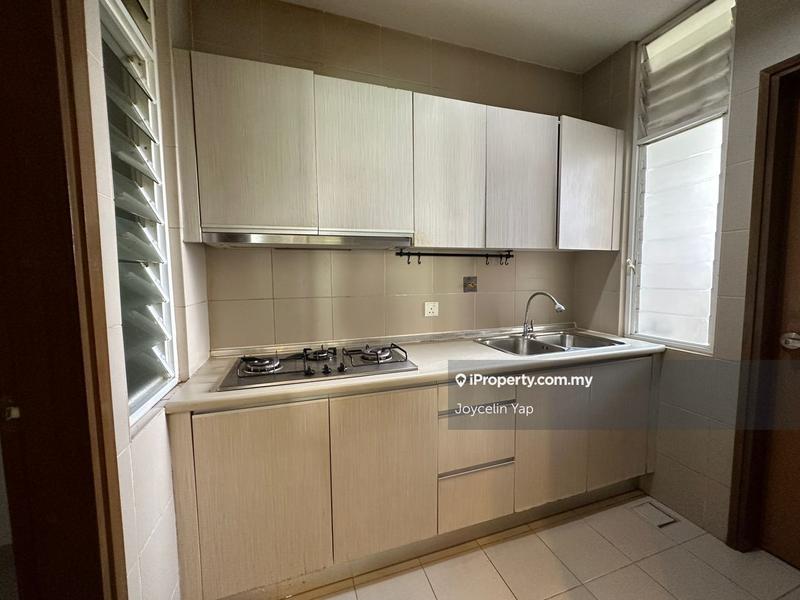 For Sale - Sri Putramas III / Royal Regent