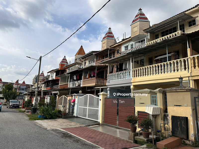 3-storey Terraced House for Sale in Batu 9, Cheras by Vic Tan - iProperty.com.my