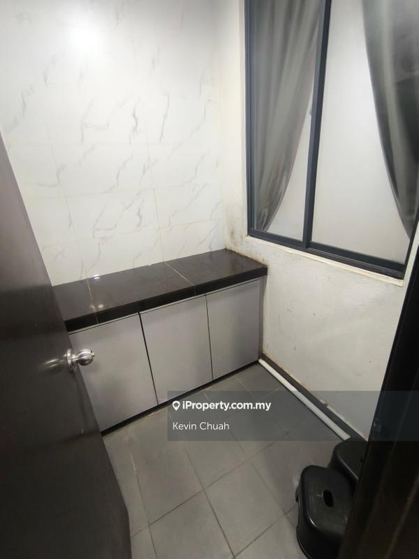 For Rent - Landmark Residence