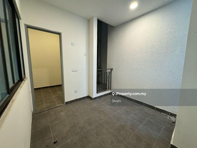 Service Residence for Sale in G Residence by Shishi - iProperty.com.my