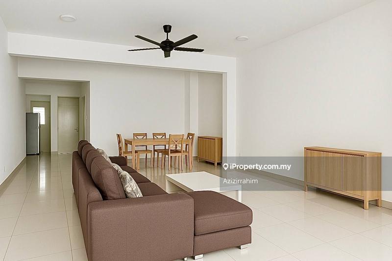 For Sale - Lake Point Residence