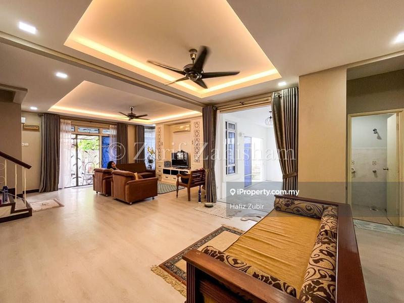 Semi-Detached House for Sale in Bandar Seri Putra, Bangi by Hafiz Zubir - iProperty.com.my