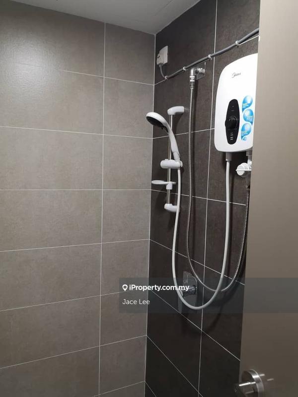 Service Residence for Rent in Pinnacle Petaling Jaya by Jace Lee - iProperty.com.my