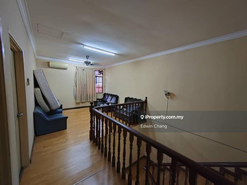 Rumah Berkembar untuk Dijual di Bandar Kinrara Seksyen 6, Bandar Kinrara oleh Edwin Chang - iProperty.com.my