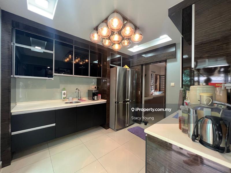 Rumah Berkembar untuk Dijual di Taman Bukit Prima, Cheras oleh Stacy Young - iProperty.com.my