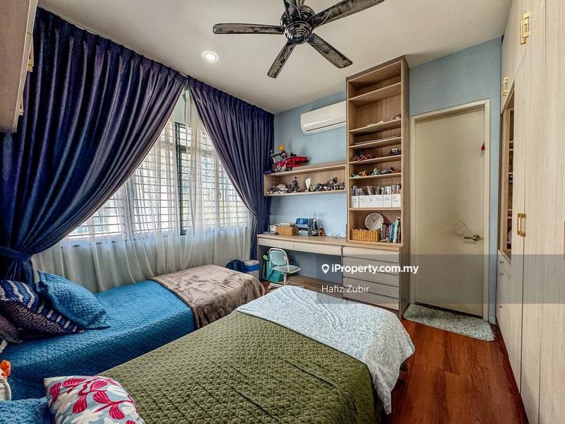 Semi-Detached House for Sale in Kajang, Selangor by Hafiz Zubir - iProperty.com.my