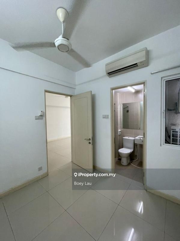 Service Residence for Sale in Tiara Mutiara / The Crown by Boey Lau - iProperty.com.my