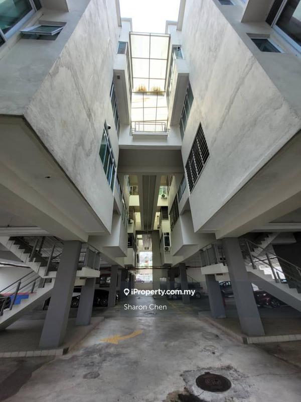 Townhouse for Sale in Bandar Utama, Selangor by Sharon Chen - iProperty.com.my