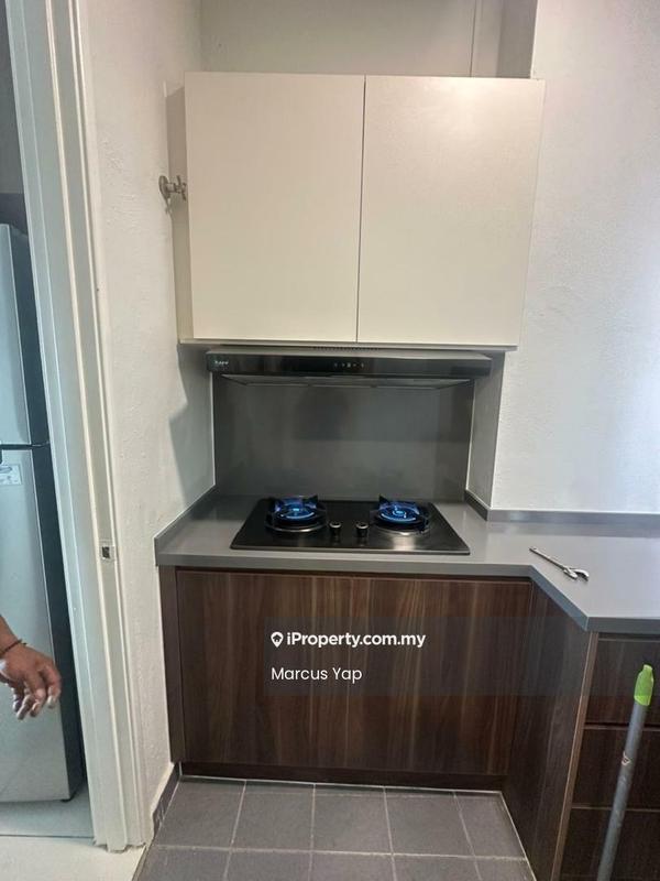 Kondominium untuk Disewa di Cristal Serin Residence oleh Marcus Yap - Kitchen - iProperty.com.my