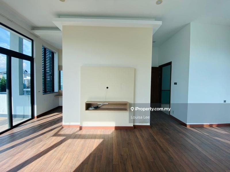 Bungalow House for Sale in Kota Kemuning, Shah Alam by Louisa Lee - iProperty.com.my