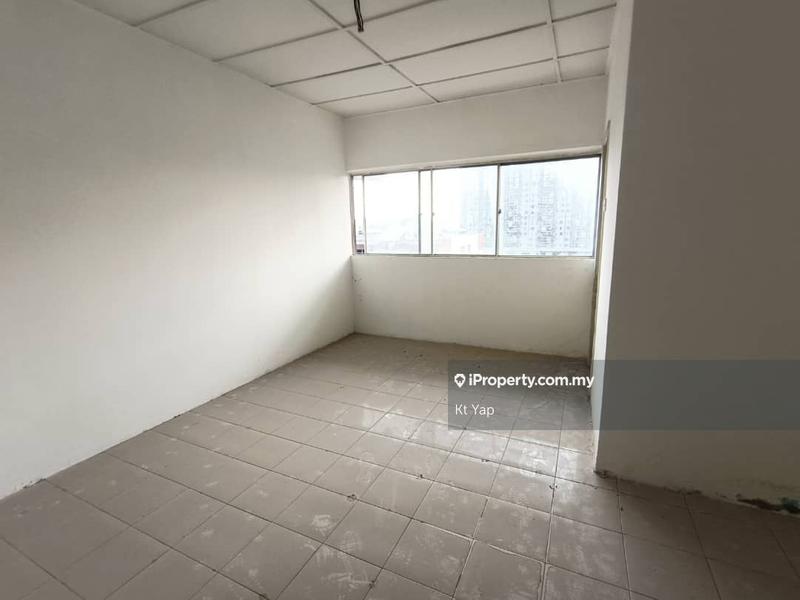 Condominium for Sale in Sri Lata @ Desa Petaling by Kt Yap - iProperty.com.my