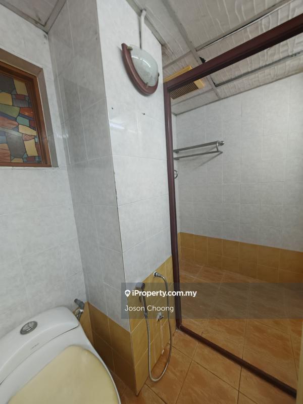 Kondominium untuk Dijual di Putra Indah Condominium oleh Joson Choong - iProperty.com.my