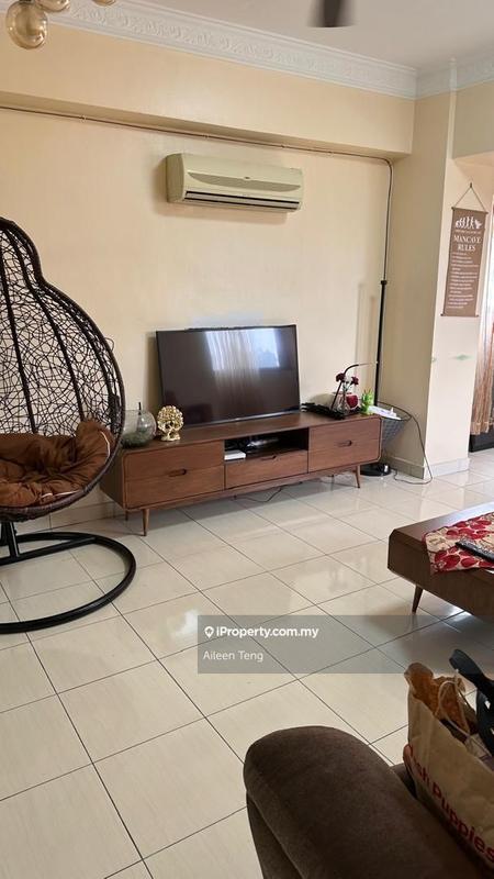 For Sale - Desa Impiana