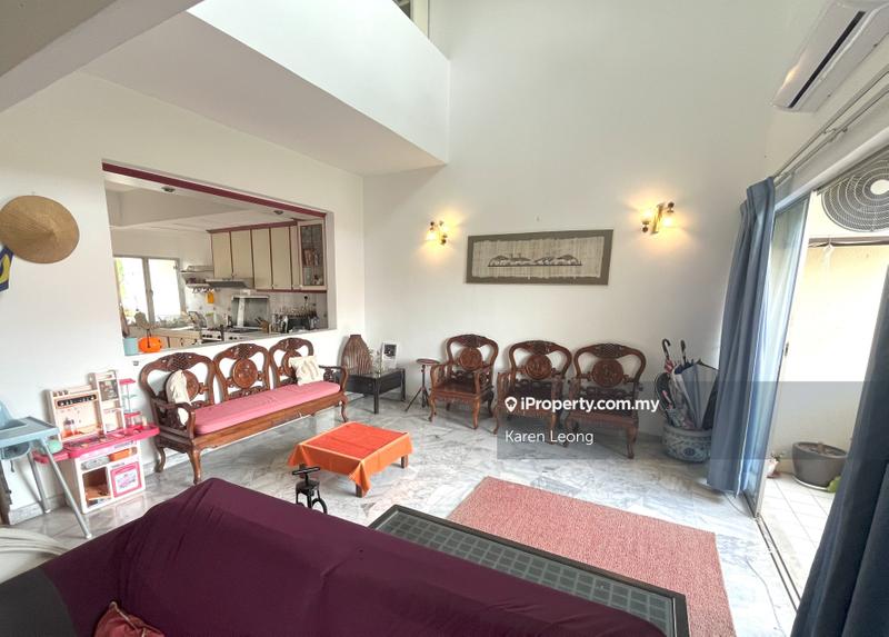 For Sale - Villa Flora