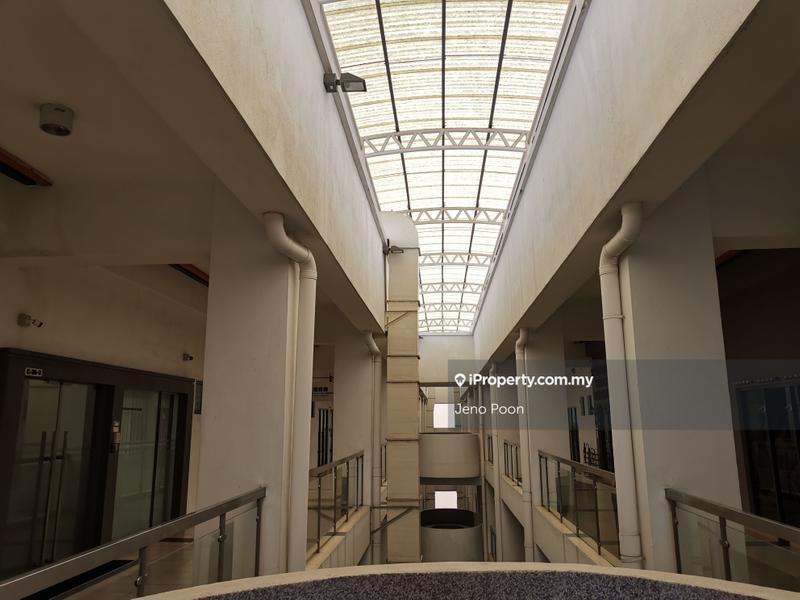 Pejabat untuk Dijual di Kuchai Lama, Kuala Lumpur oleh Jeno Poon - iProperty.com.my