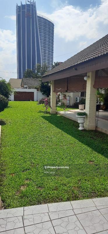 Bungalow House untuk Dijual di KLCC, KL City Centre oleh Miki Lock - iProperty.com.my