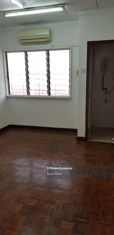 2-storey Terraced House for Sale in Damansara Jaya, Petaling Jaya by Bryan Wong - iProperty.com.my