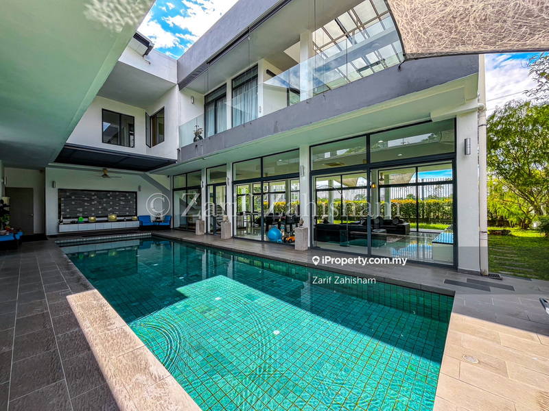 Banglo untuk Dijual di Serdang, Seri Kembangan oleh Zarif Zahisham - iProperty.com.my