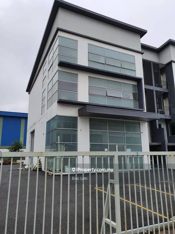 Kilang Berkembar untuk Dijual di Seksyen 22, Shah Alam oleh Eric Lim - iProperty.com.my