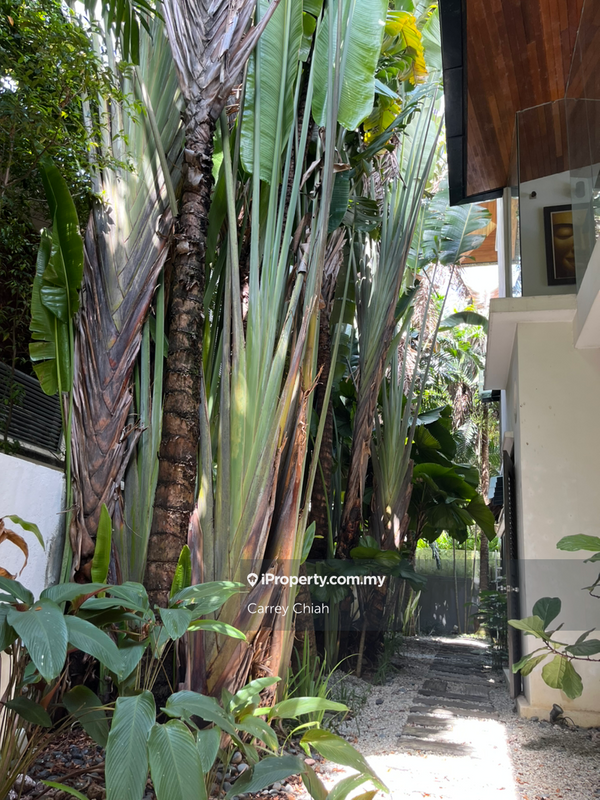 Bungalow House untuk Dijual di Serdang, Seri Kembangan oleh Carrey Chiah - iProperty.com.my