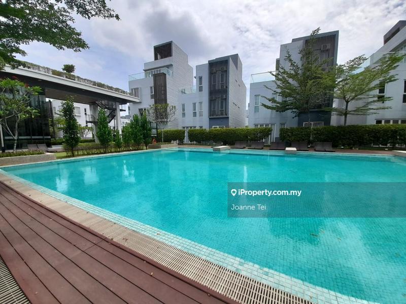 Bungalow House for Sale in Lakefront Villa, Cyberjaya by Joanne Tei - iProperty.com.my