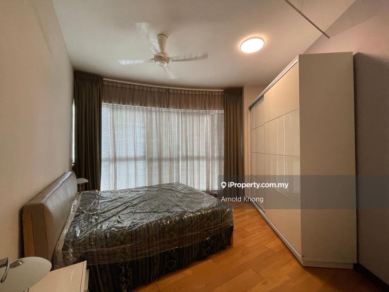Kediaman Servis untuk Dijual di Regalia Residence oleh Arnold Khong - iProperty.com.my