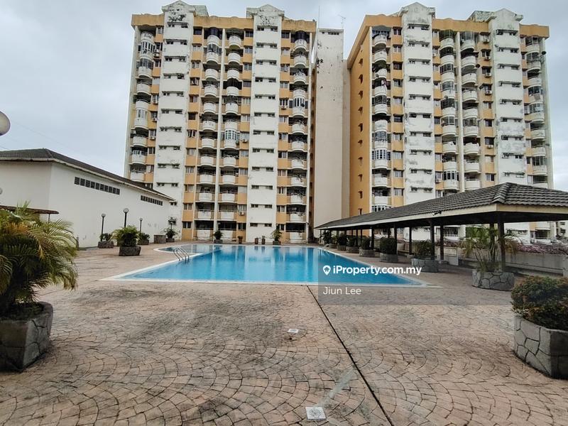 For Sale - Meadow Park 2