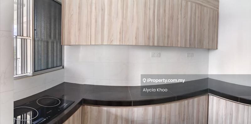 Condominium for Sale in Elevia Residences by Alycia Khoo - Kitchen - iProperty.com.my