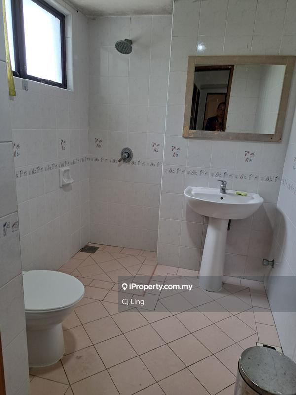 Condominium for Sale in Cyber Heights Villa by Cj Ling - iProperty.com.my