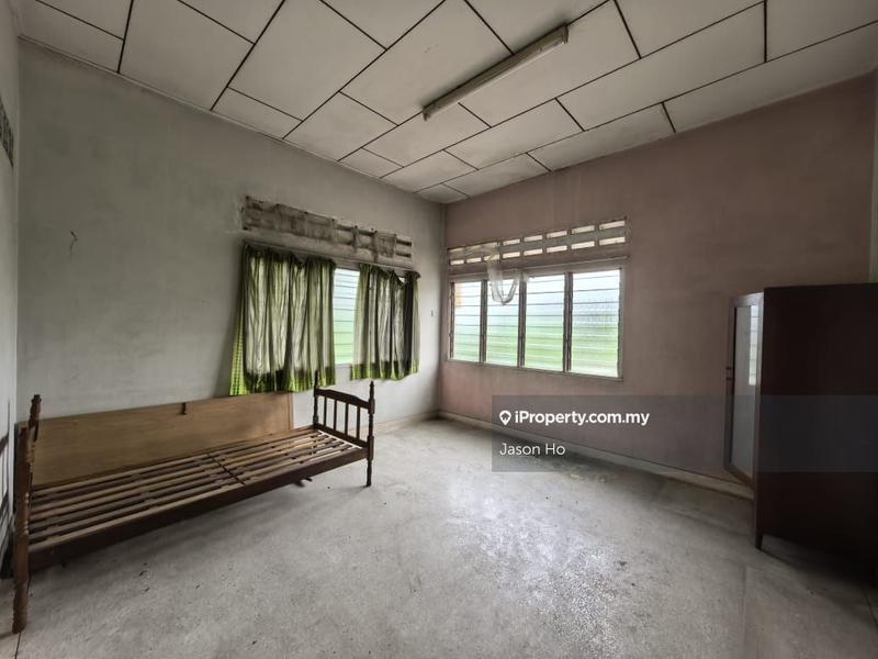 Banglo untuk Dijual di Taman Tong Seng, Mantin oleh Jason Ho - iProperty.com.my
