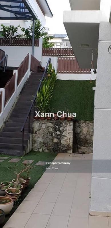 Rumah Berkembar untuk Dijual di Taman Equine, Seri Kembangan oleh Xann Chua - iProperty.com.my