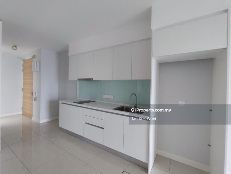 Service Residence for Sale in The Sentral Suites by Tan Kok Woei - iProperty.com.my