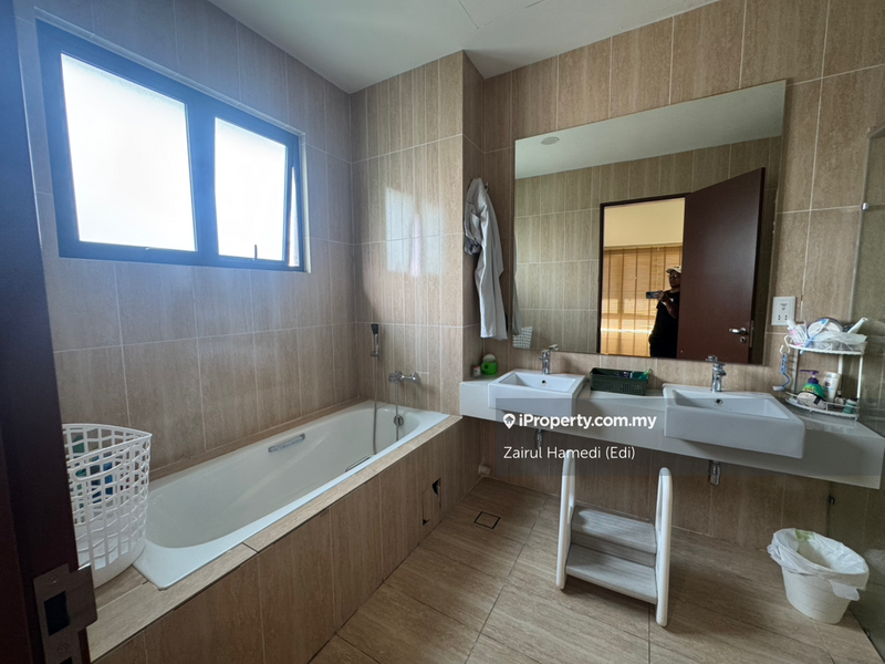 Bungalow House for Sale in Subang Bestari, Shah Alam by Zairul Hamedi (Edi) - iProperty.com.my