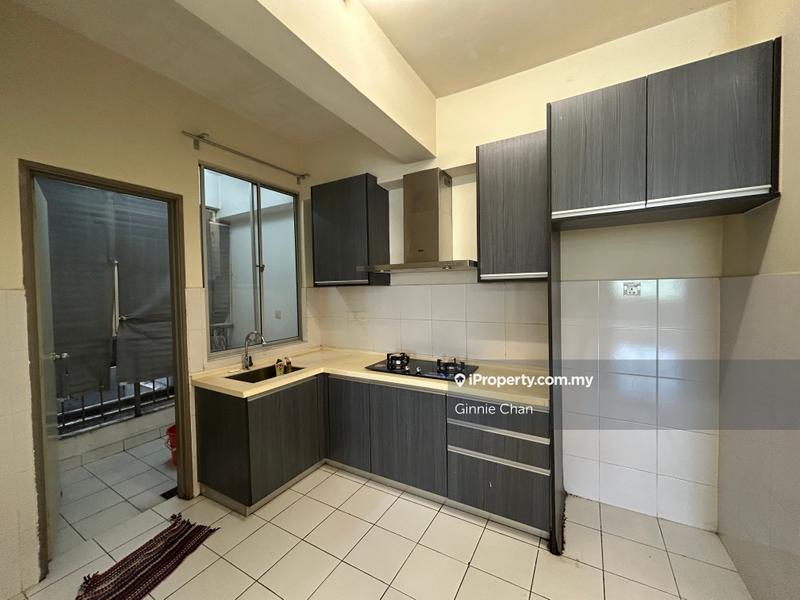 For Rent - Radius Residence