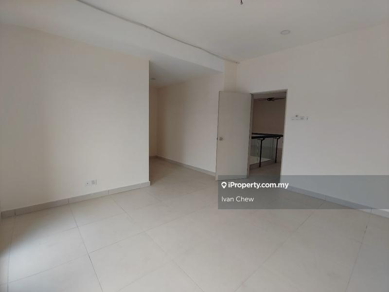 2-storey Terraced House for Sale in Lakesude residence, jalan metro puchong, puchong, Puchong by Ivan Chew - iProperty.com.my