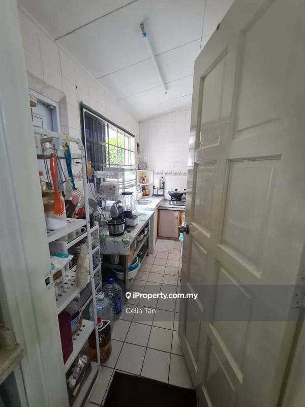 Rumah Berangkai 2 Tingkat untuk Dijual di Usj 11, Subang Jaya oleh Celia Tan - iProperty.com.my