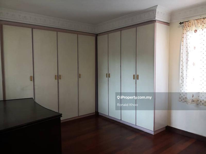 Banglo untuk Dijual di PJ ss1 kg tungku, Petaling Jaya oleh Ronald Khoo - iProperty.com.my